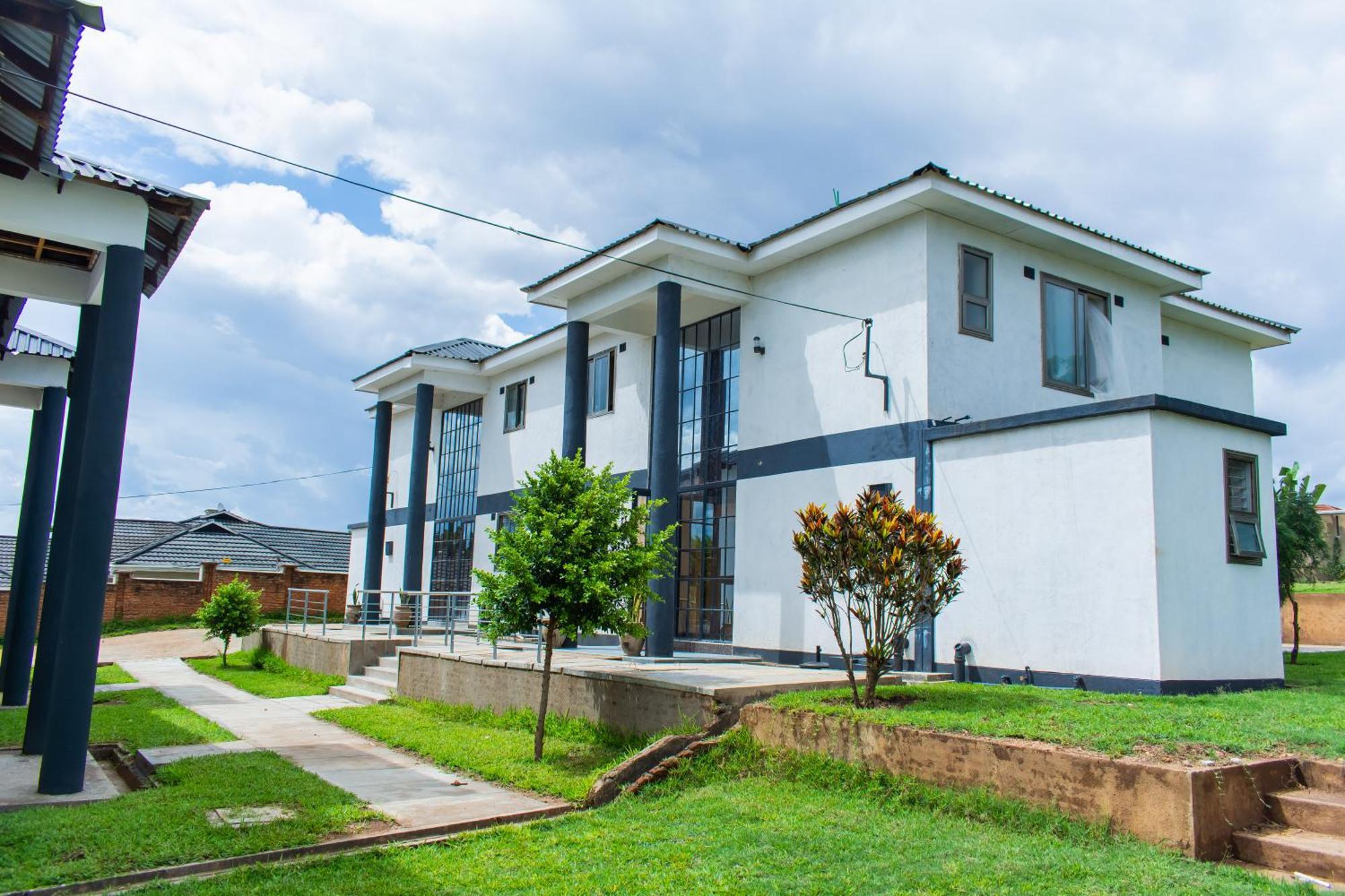 Divine Heights Bed And Breakfast Lilongwe Area 43 Bagian luar foto